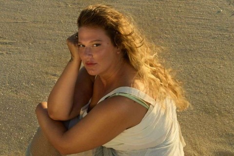 Alice Caymmi revisita obra do avô com single “Modinha para Gabriela”