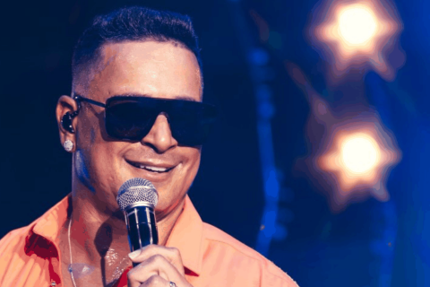 Xanddy celebra vitórias do filho com texto nas redes